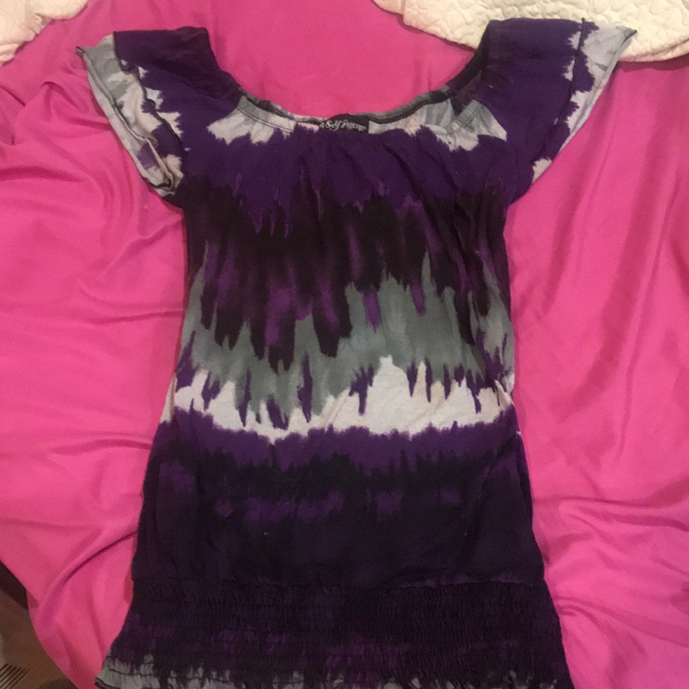 A cute purple shirt
